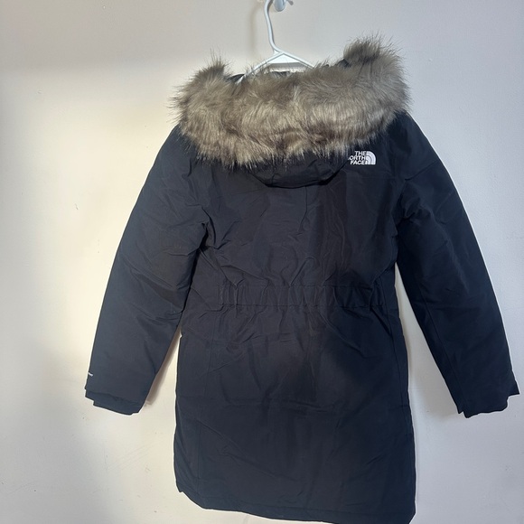 NWT North Face Women's Arctic Parka- Small-Black - Picture 3 of 9